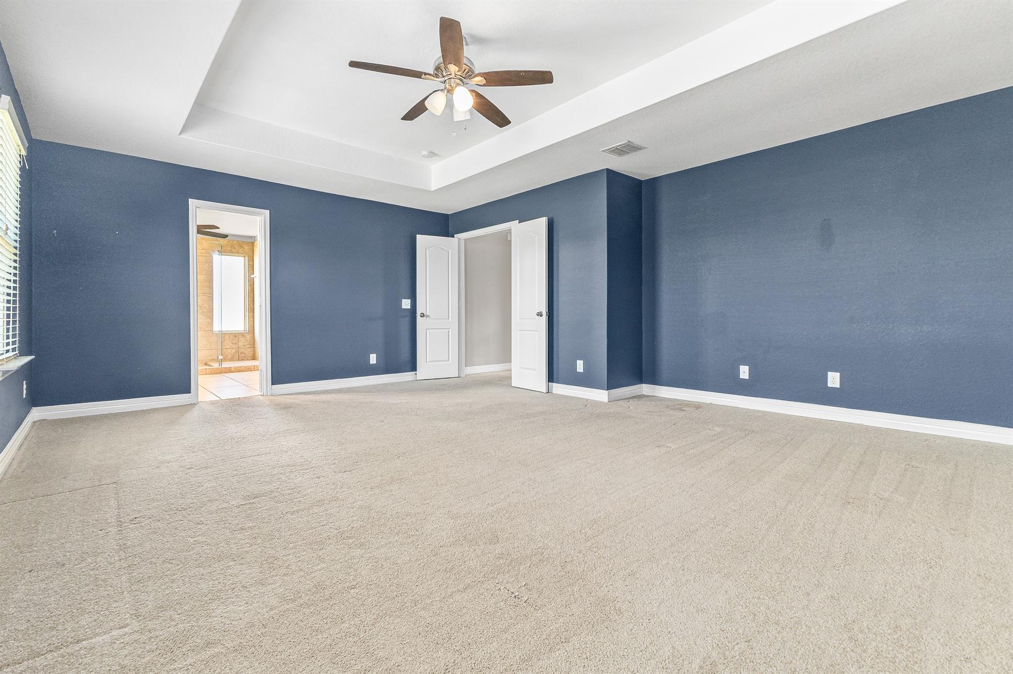 609 Community Dr, New Braunfels, TX 78132