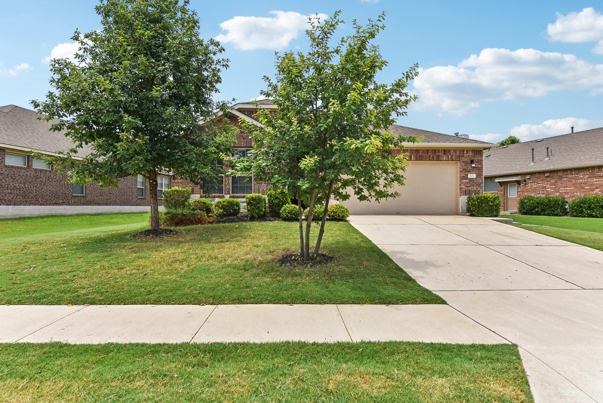 513 Heinatz Flat Ln, Leander, TX 78641