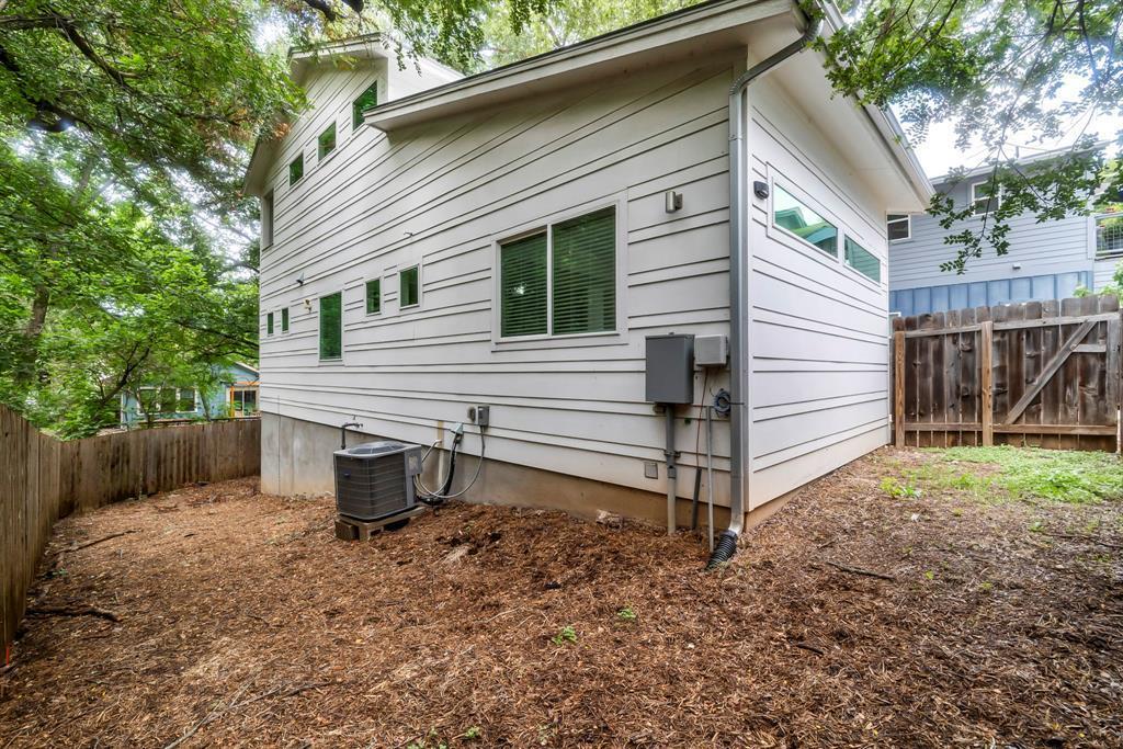 1314 E Delano St, Austin, TX 78721