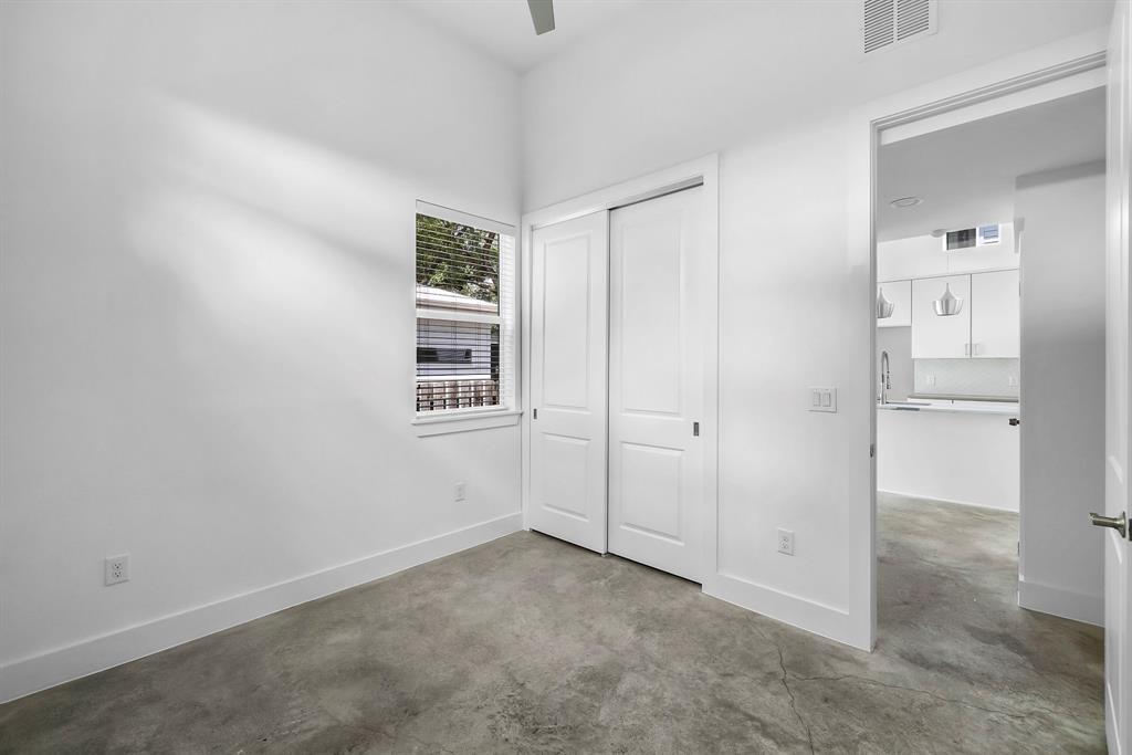 1314 E Delano St, Austin, TX 78721