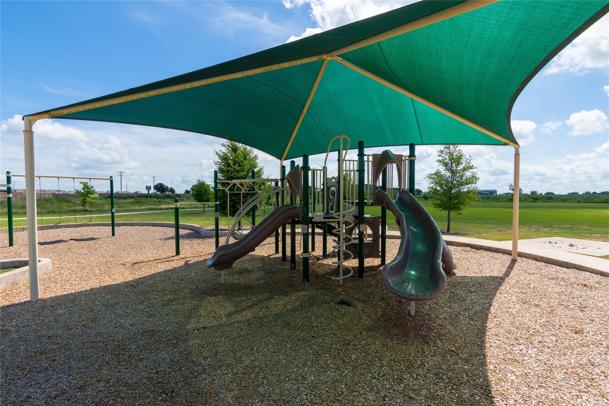 232 Reagor Dr, Taylor, TX 76574