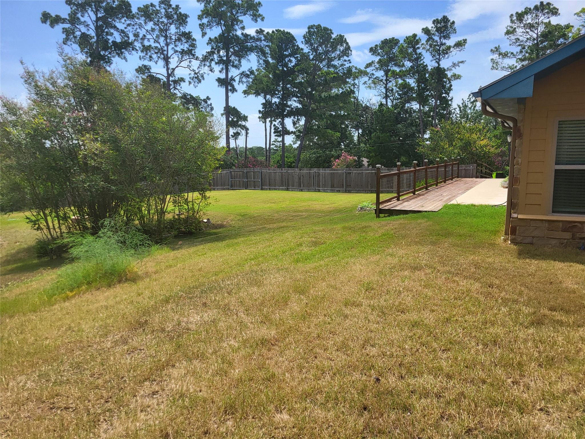 236 Makaha Dr, Bastrop, TX 78602