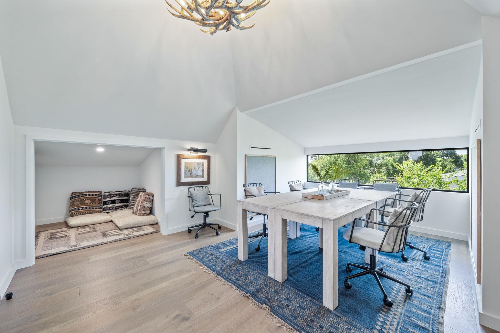 2309 E 5th St, Austin, TX 78702
