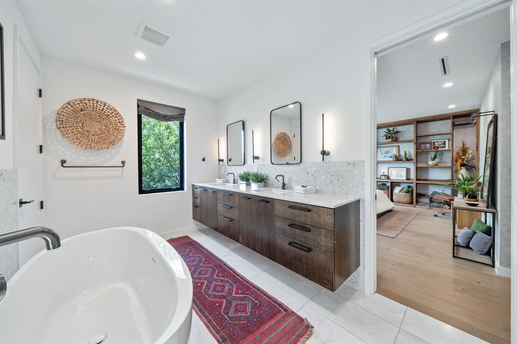 2309 E 5th St, Austin, TX 78702