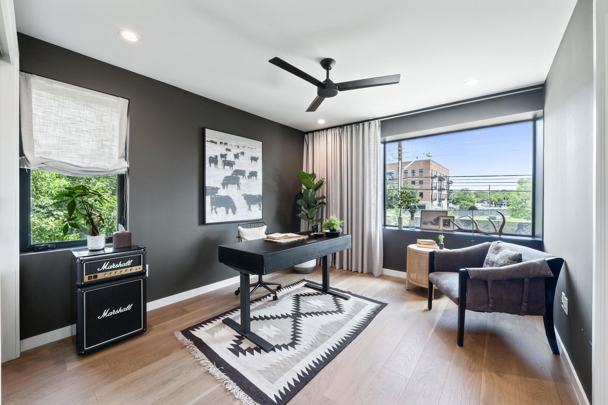 2309 E 5th St, Austin, TX 78702