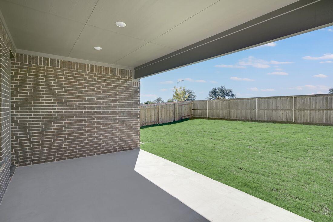 121 Ash Juniper Rd, Georgetown, TX 78633