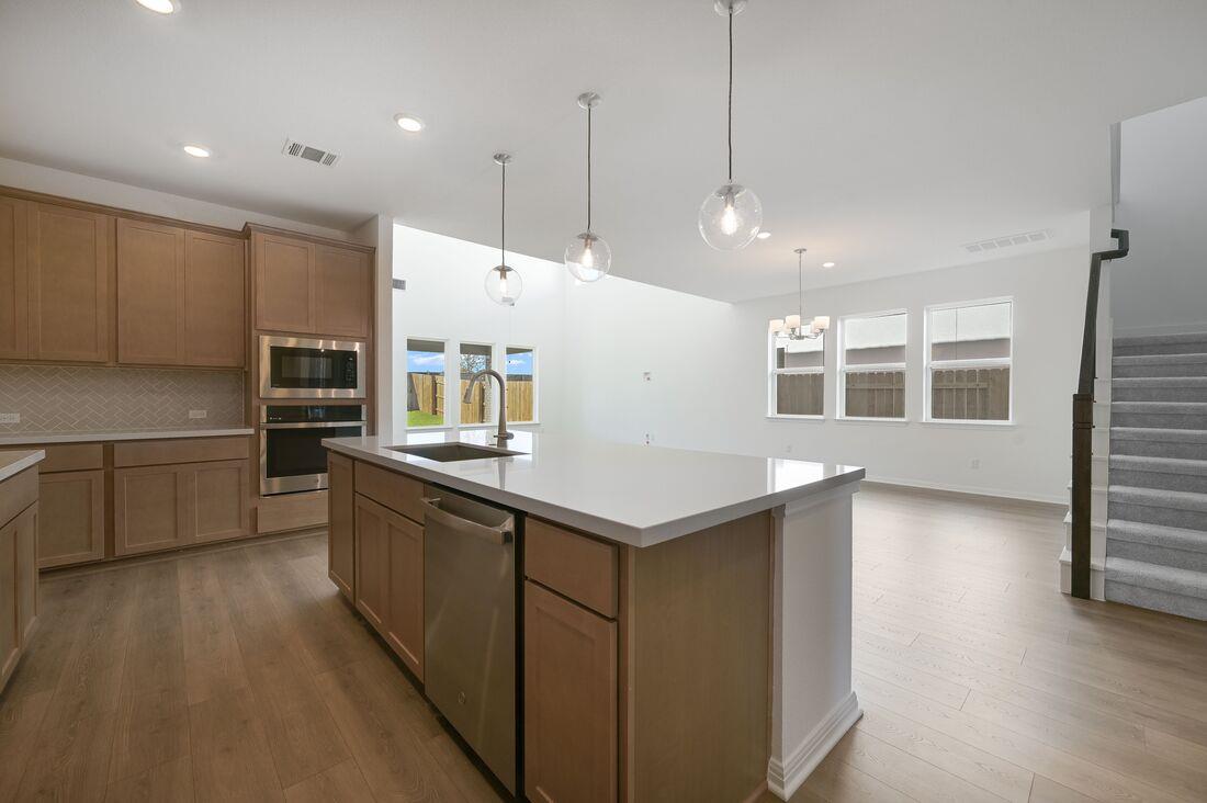 121 Ash Juniper Rd, Georgetown, TX 78633