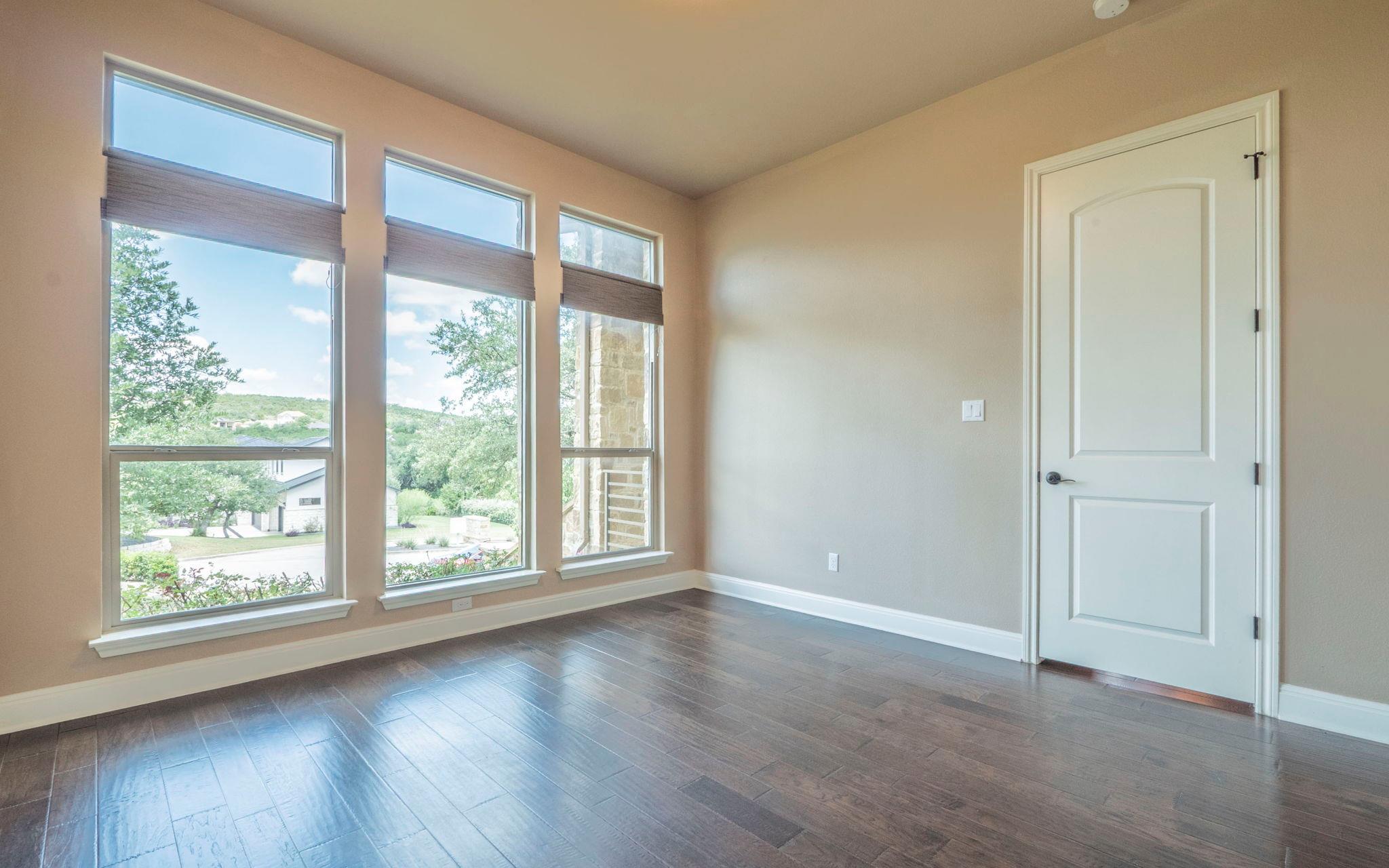 101 Stephanie Ln, Austin, TX 78738