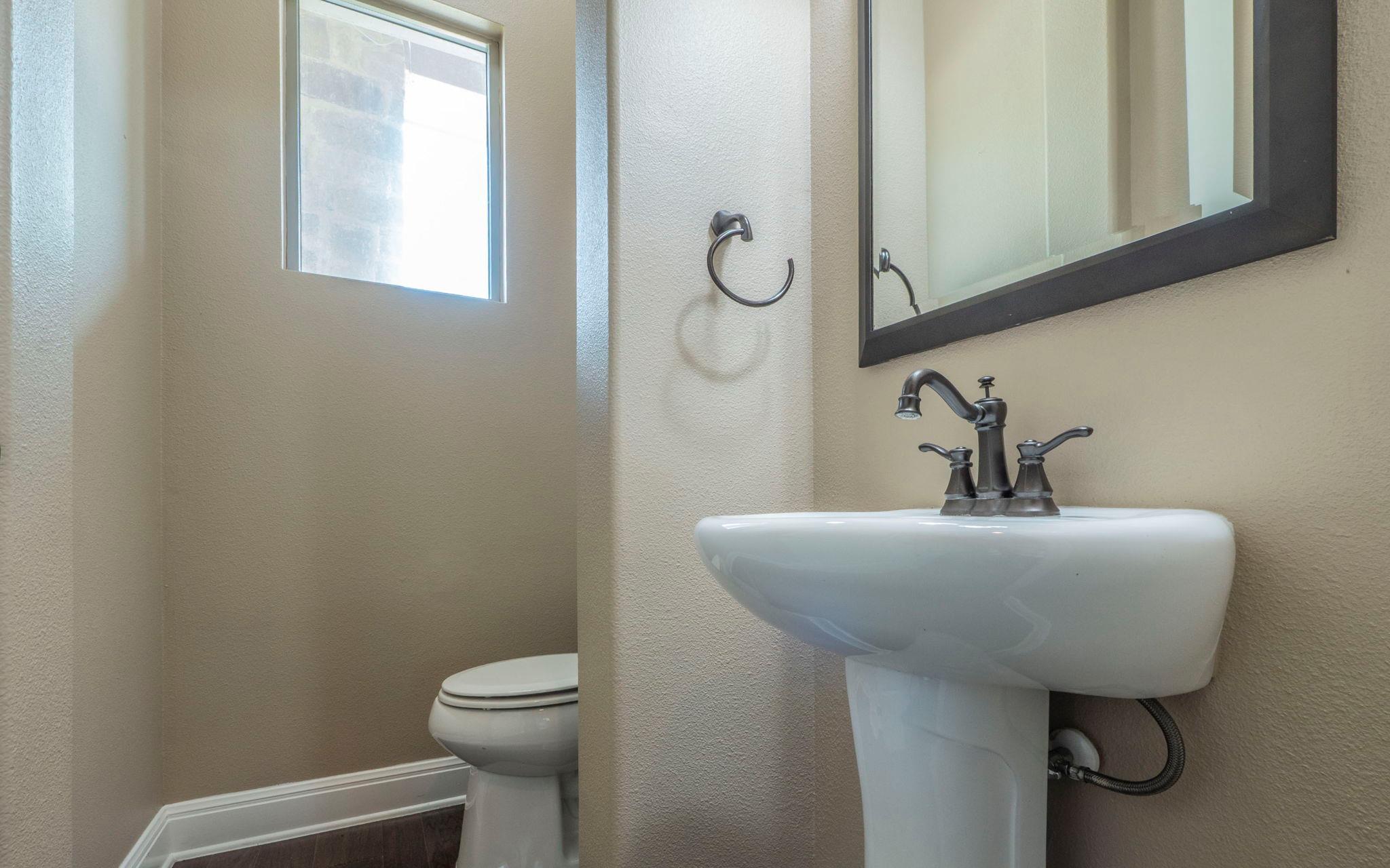 101 Stephanie Ln, Austin, TX 78738