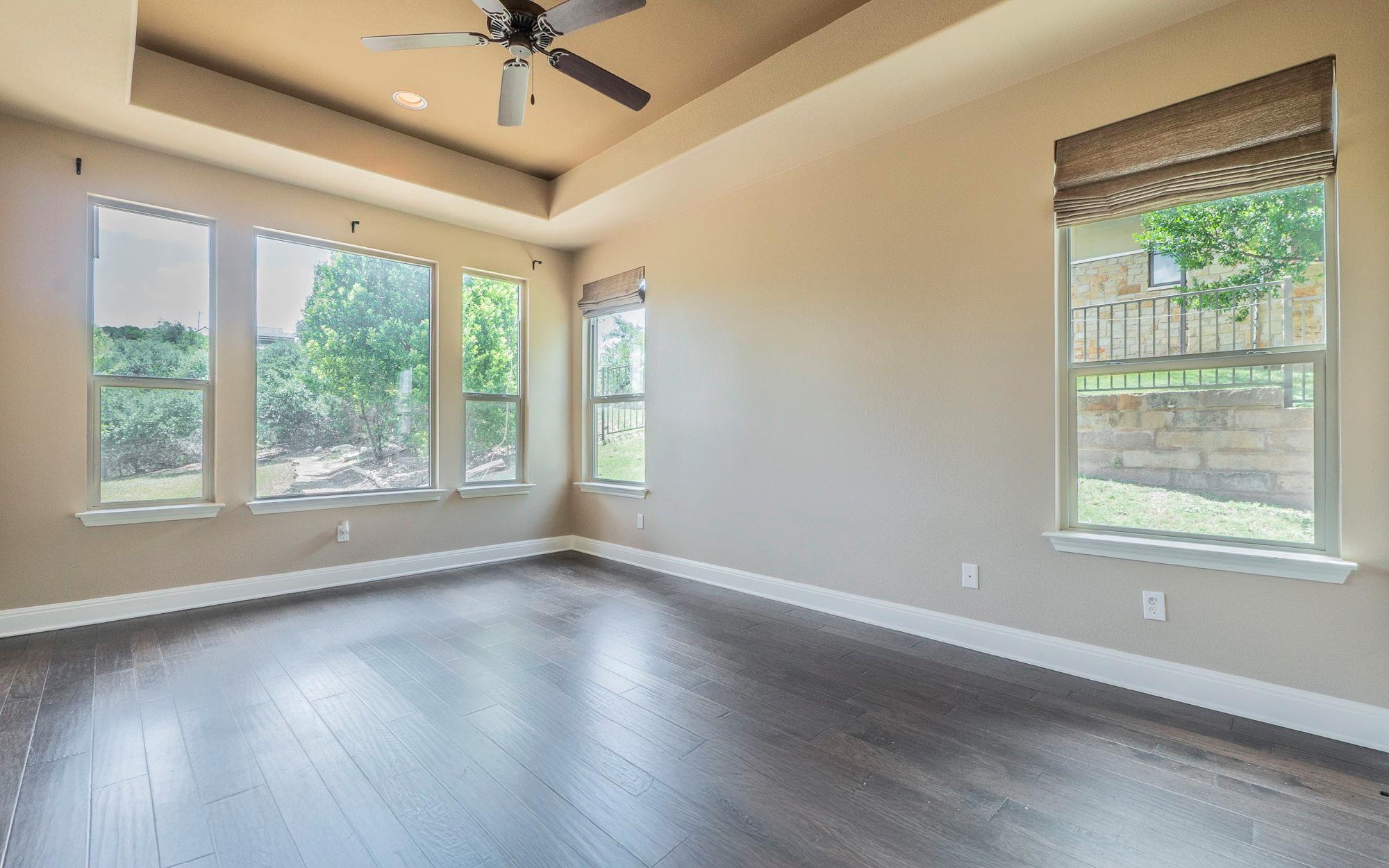 101 Stephanie Ln, Austin, TX 78738