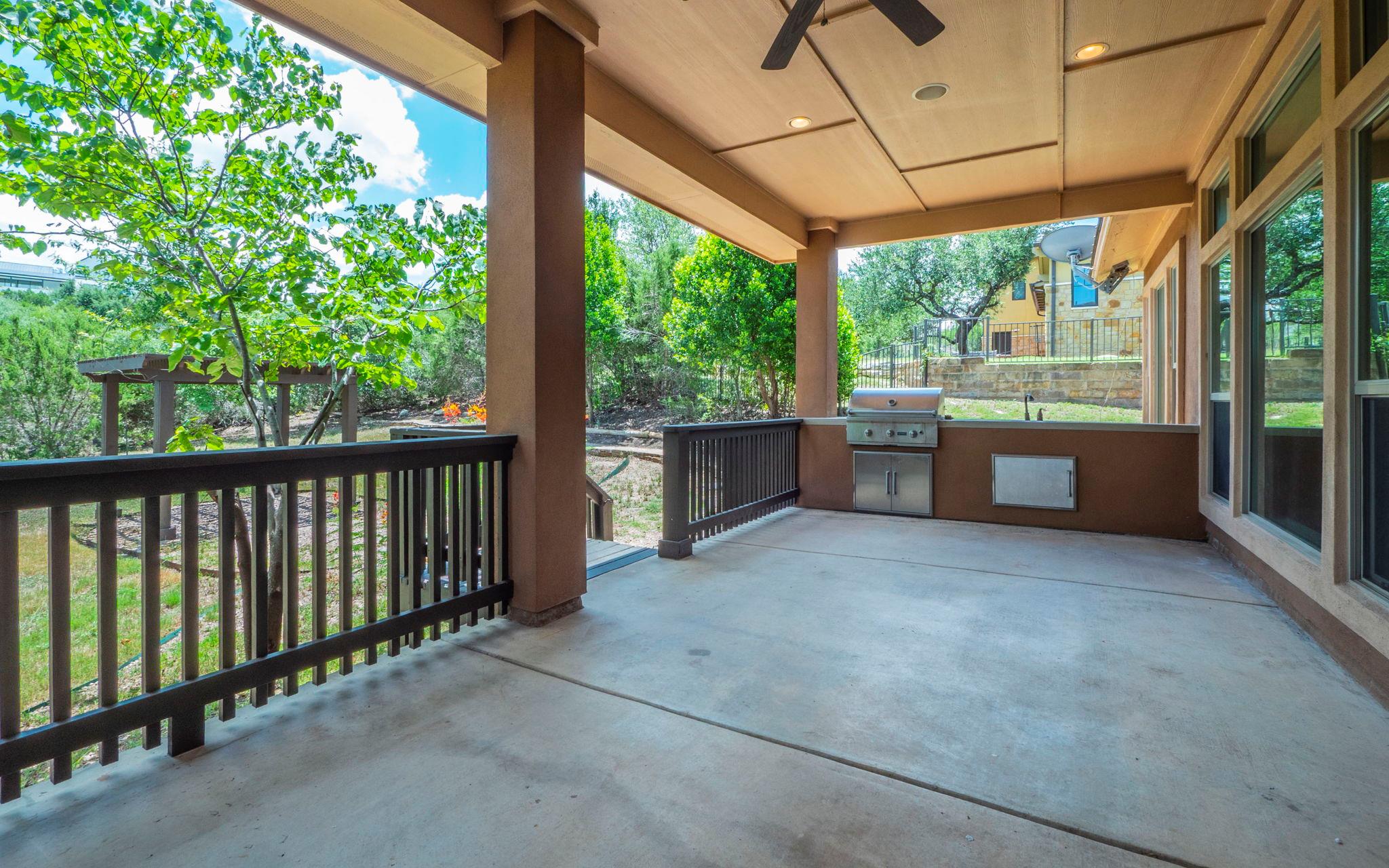 101 Stephanie Ln, Austin, TX 78738