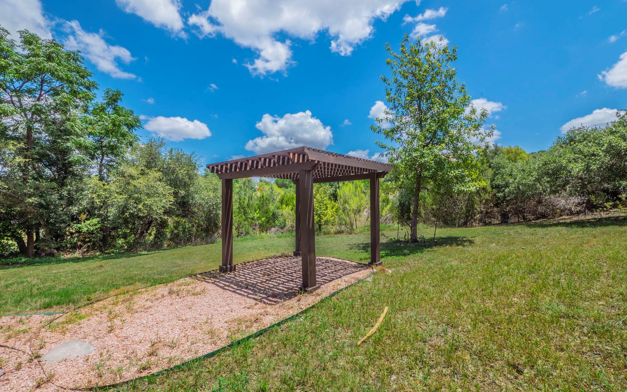 101 Stephanie Ln, Austin, TX 78738