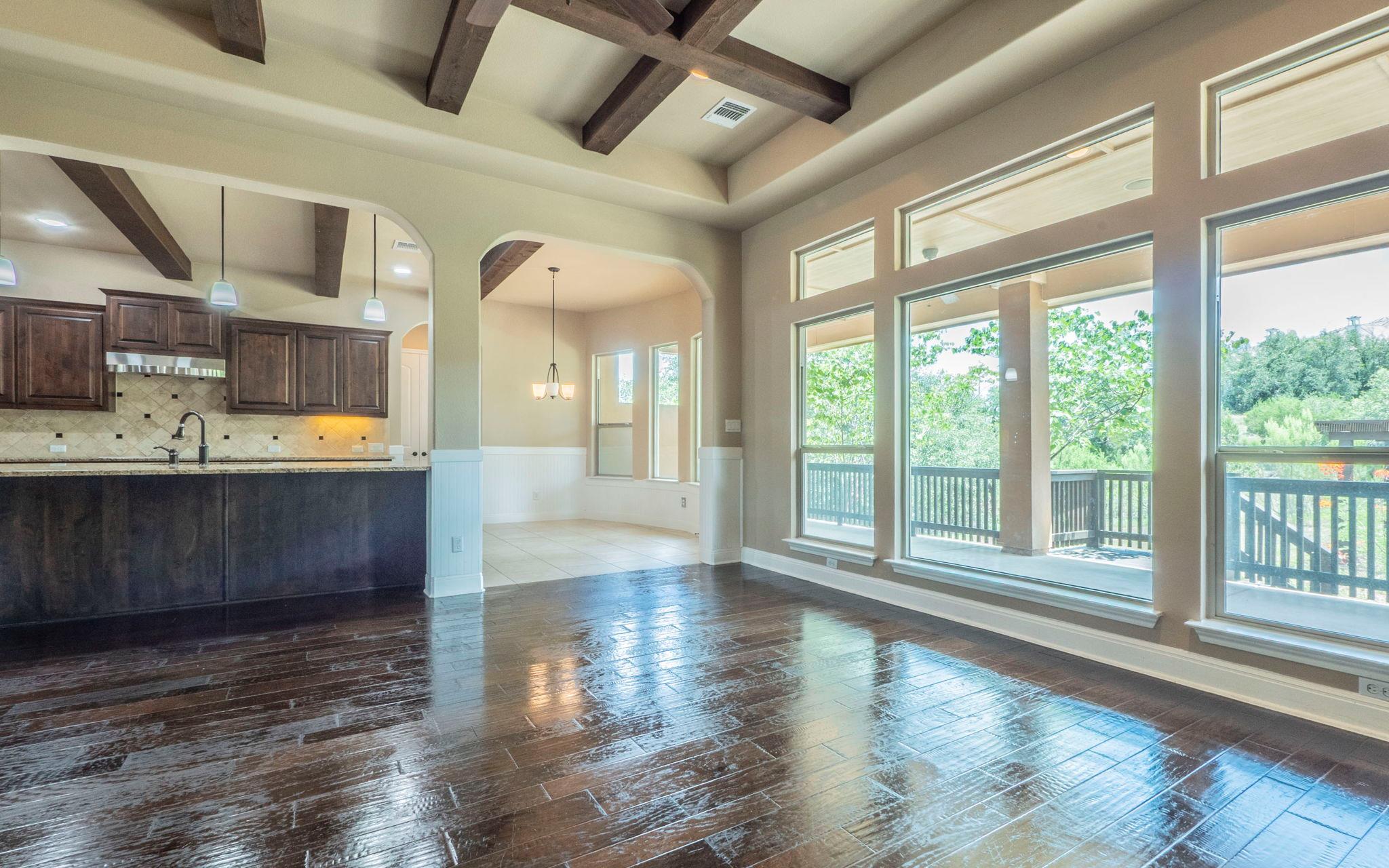 101 Stephanie Ln, Austin, TX 78738
