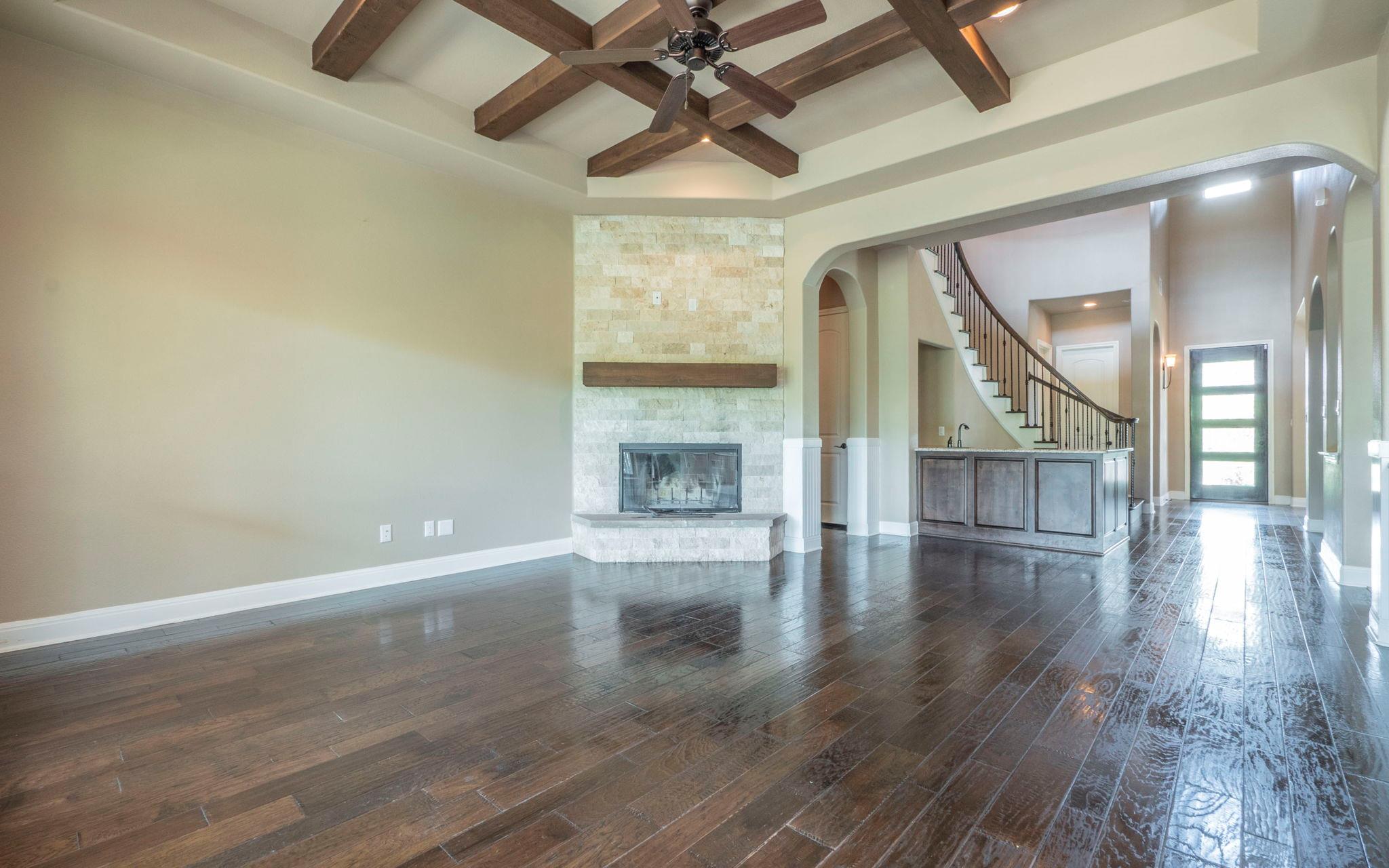 101 Stephanie Ln, Austin, TX 78738