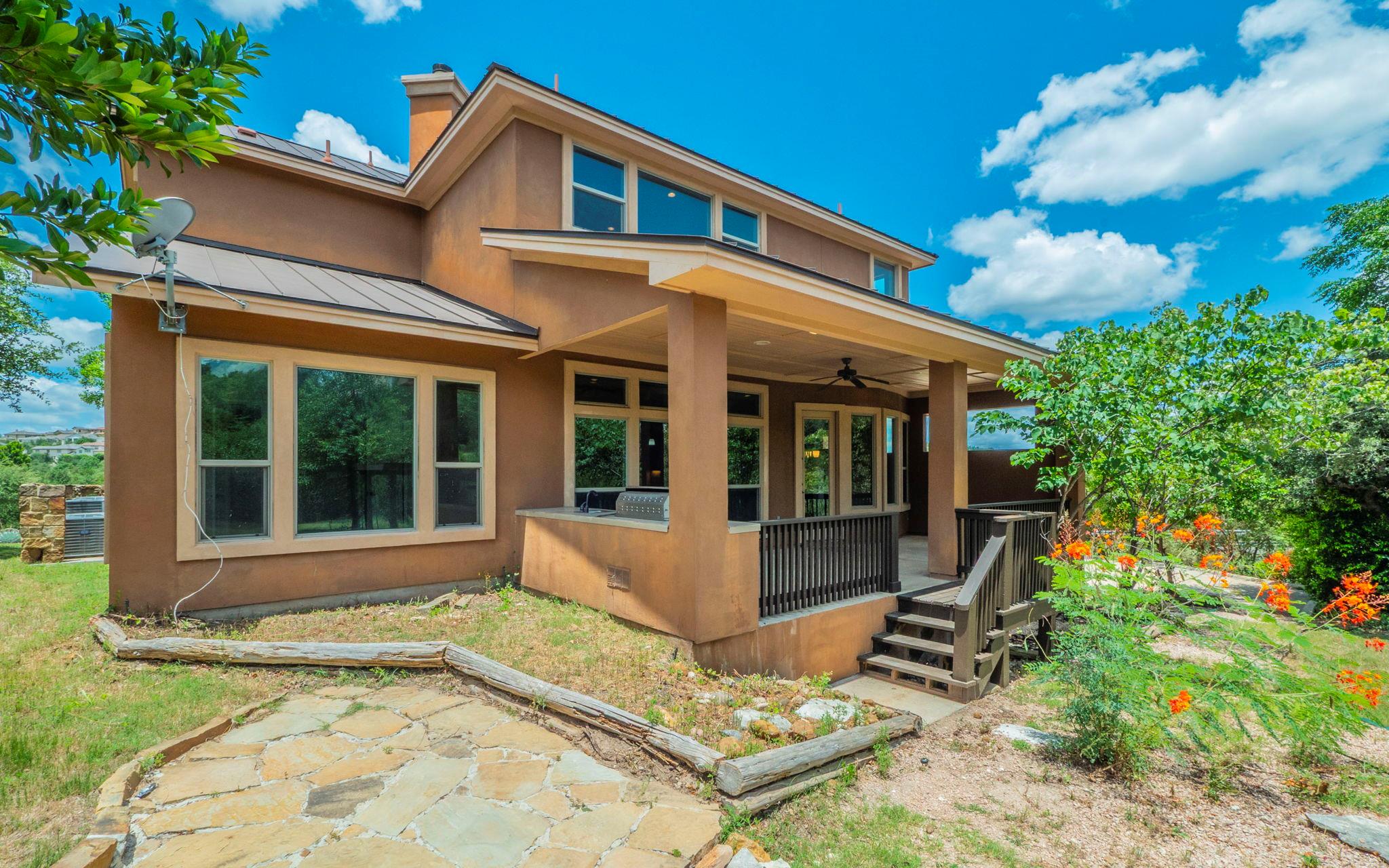 101 Stephanie Ln, Austin, TX 78738