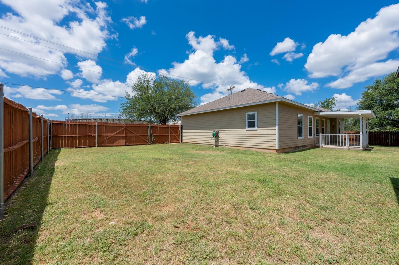 126 Driftwood Dr, Granite Shoals, TX 78654
