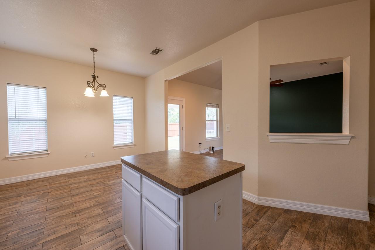 126 Driftwood Dr, Granite Shoals, TX 78654