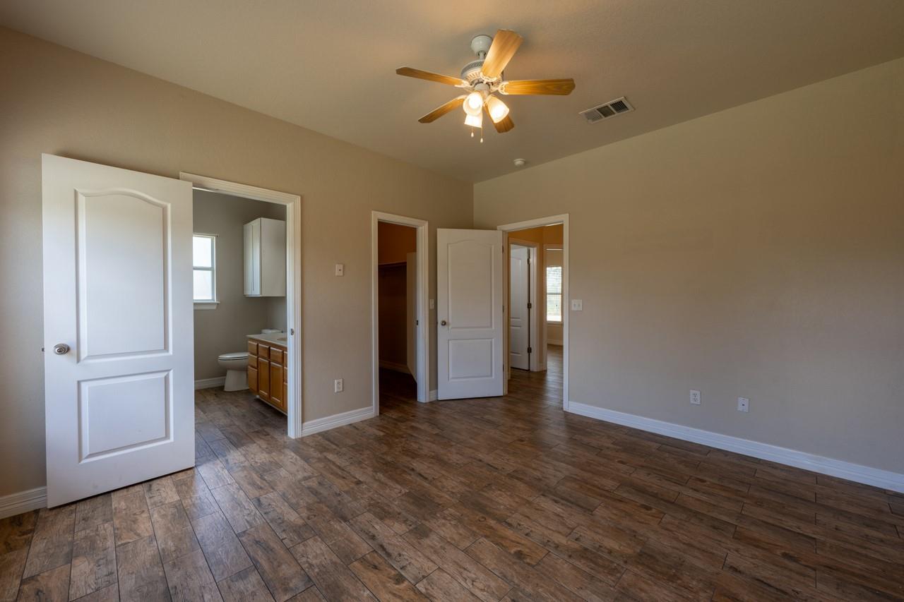 126 Driftwood Dr, Granite Shoals, TX 78654