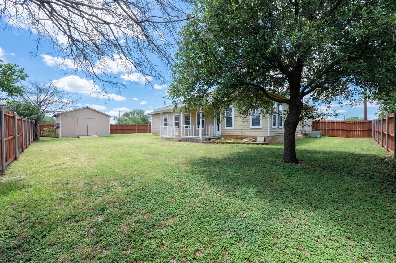 126 Driftwood Dr, Granite Shoals, TX 78654