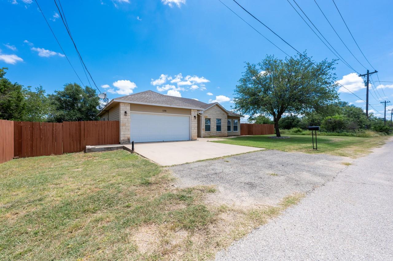 126 Driftwood Dr, Granite Shoals, TX 78654