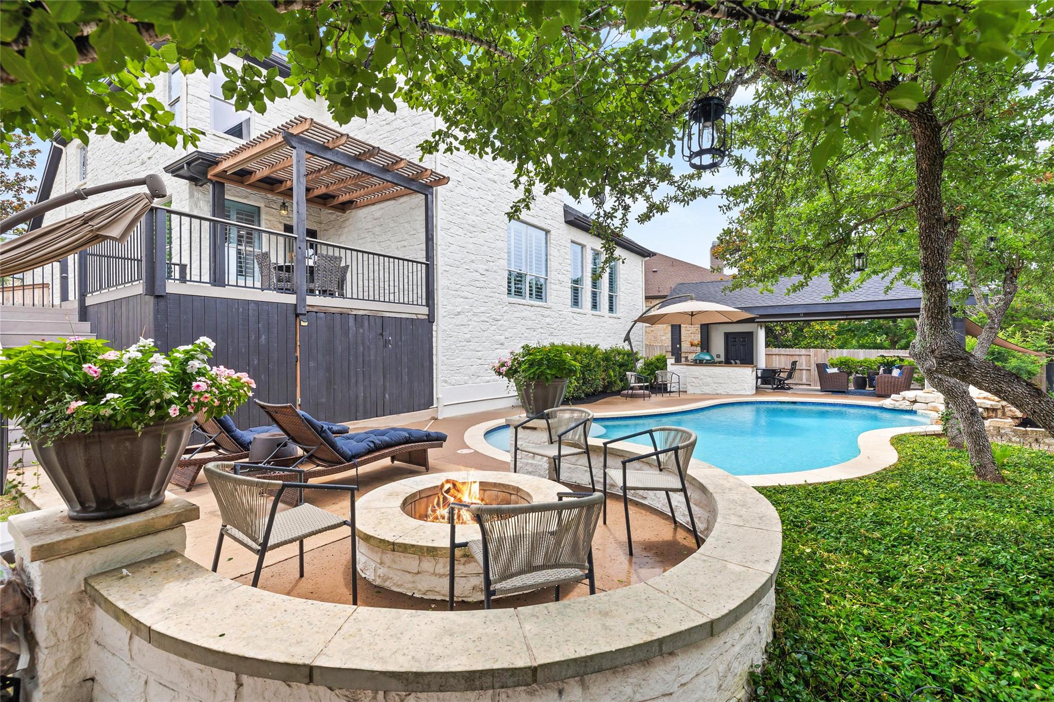 291 Torrington Dr, Austin, TX 78737