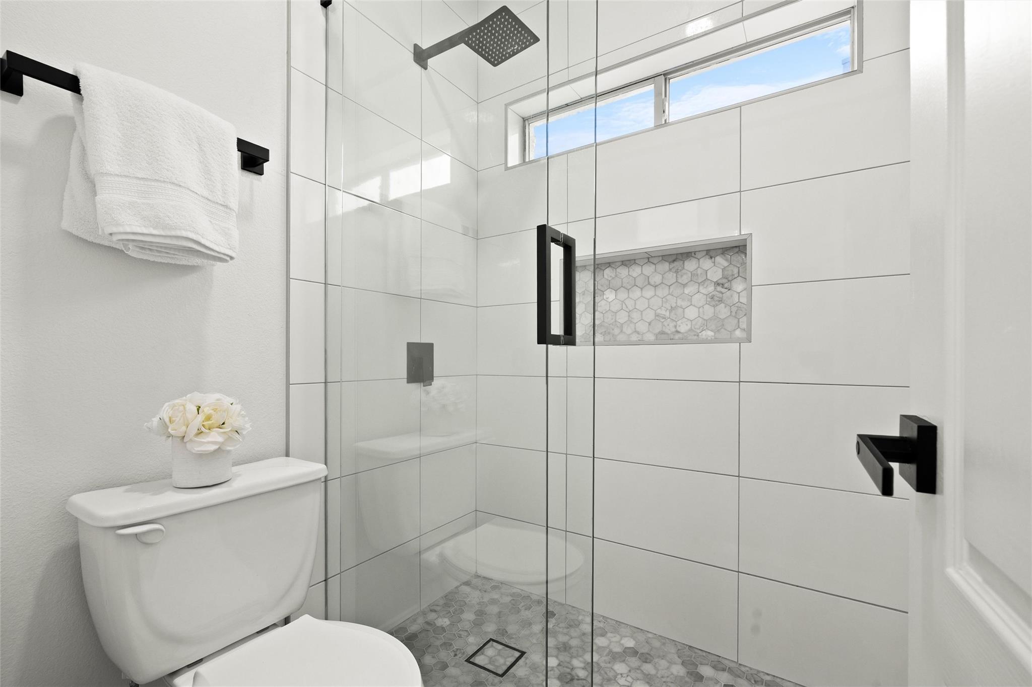 291 Torrington Dr, Austin, TX 78737