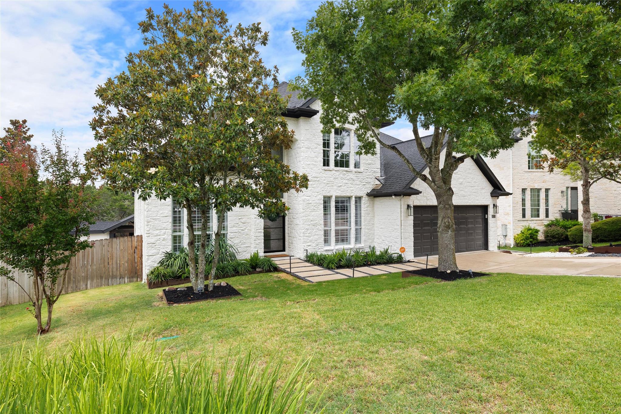291 Torrington Dr, Austin, TX 78737