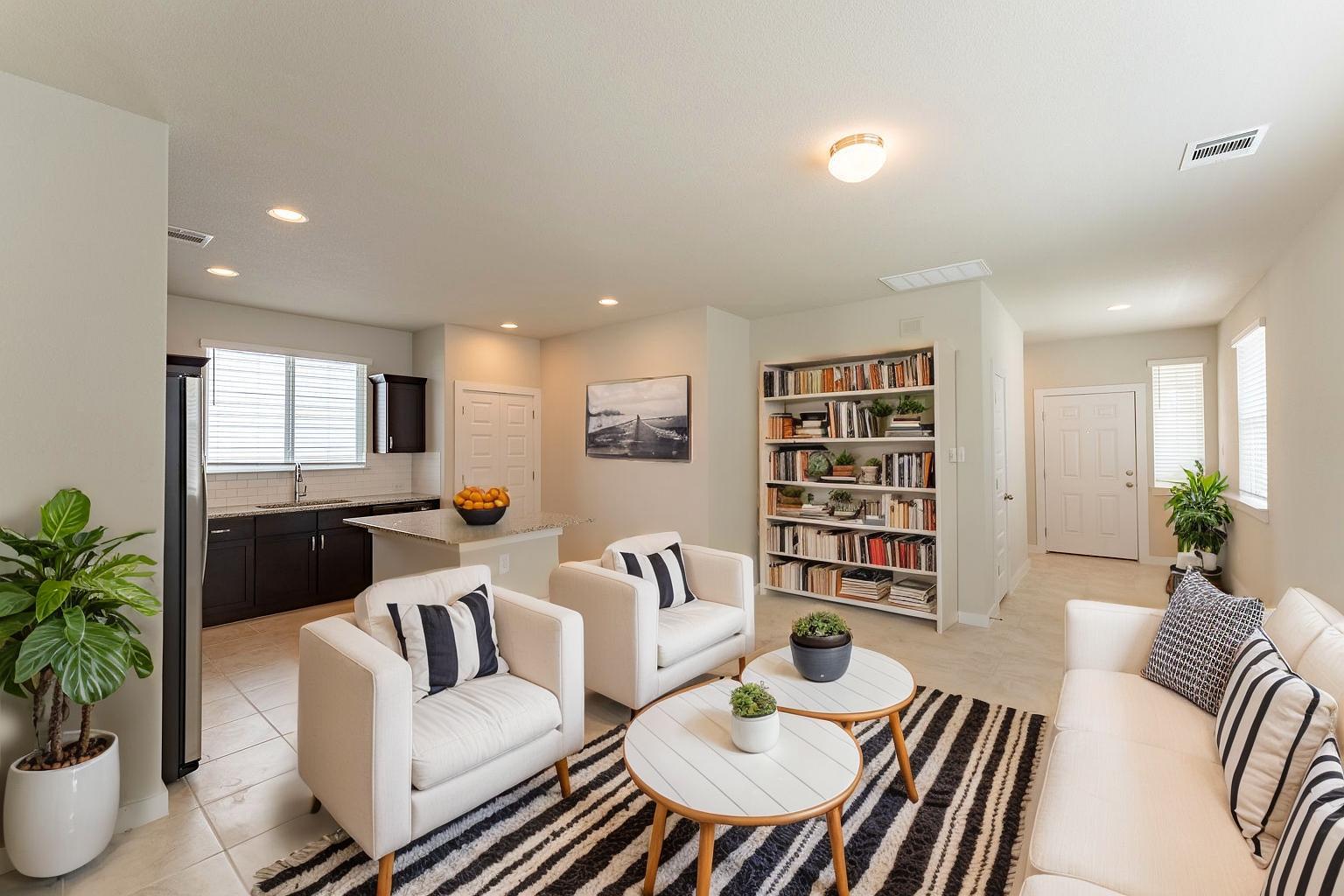 354 Hortus Dr, Kyle, TX 78640