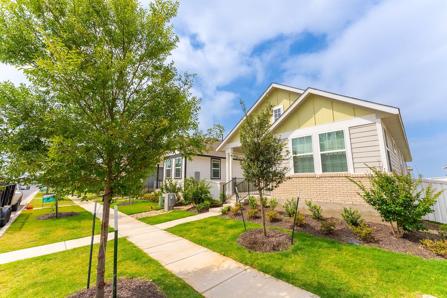 354 Hortus Dr, Kyle, TX 78640