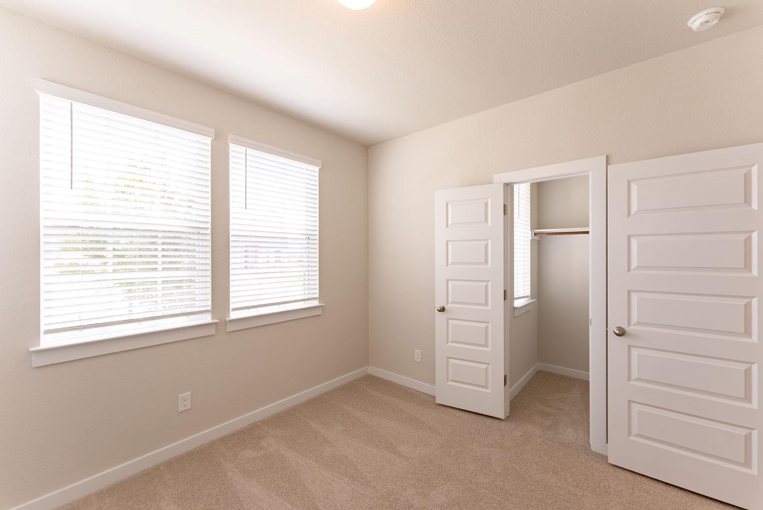 354 Hortus Dr, Kyle, TX 78640