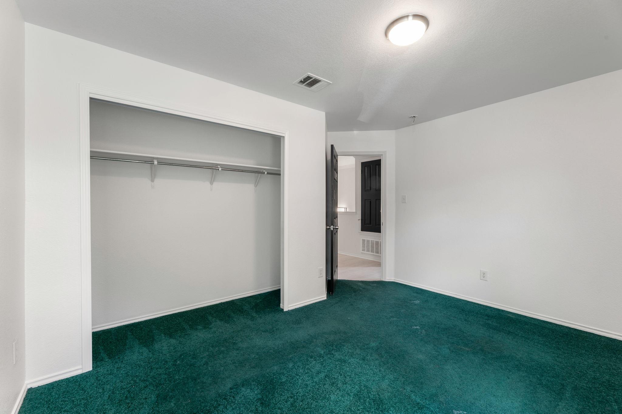 6828 Walkup Ln, Austin, TX 78747