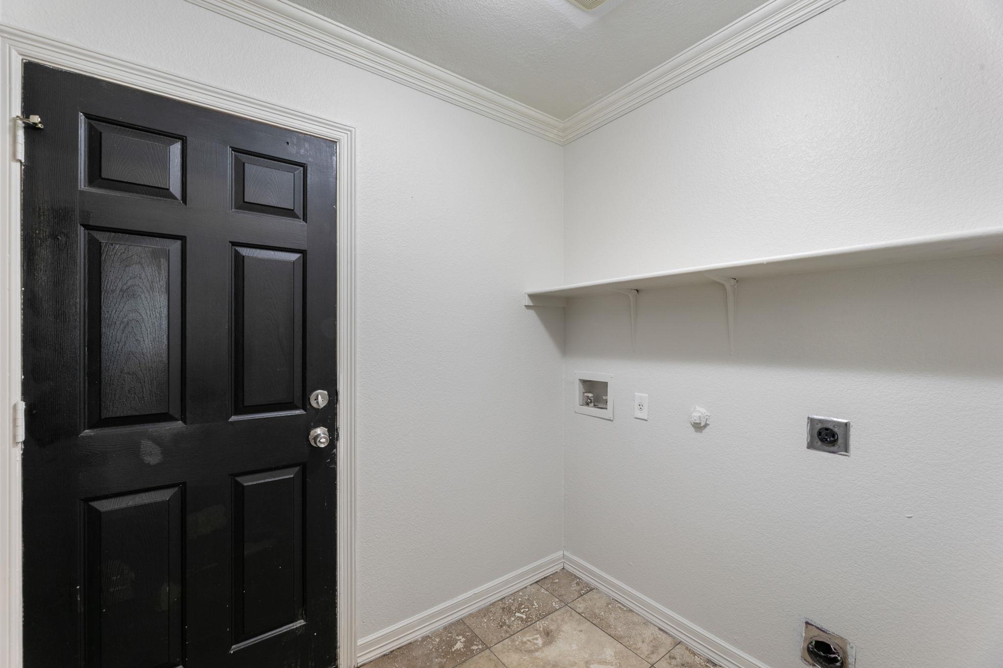 6828 Walkup Ln, Austin, TX 78747