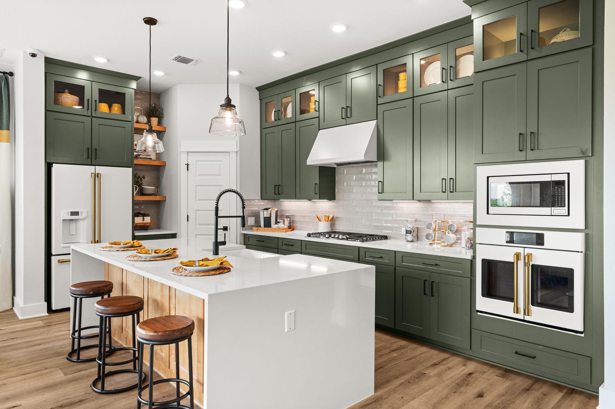 914 Cherrystone Loop, Buda, TX 78610