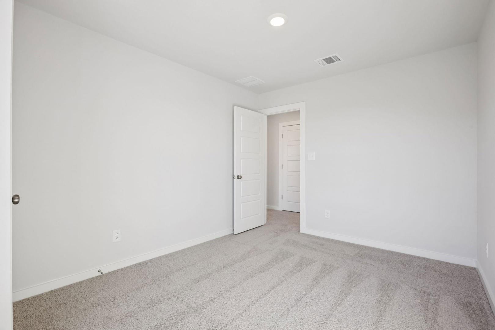 144 Cutleaf Cv, San Marcos, TX 78666