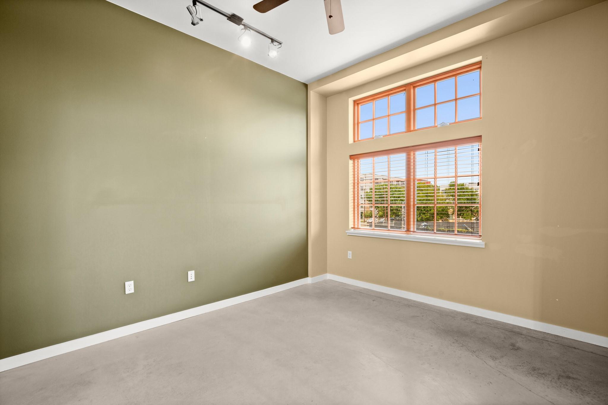 2235 E 6th St E # 204, Austin, TX 78702