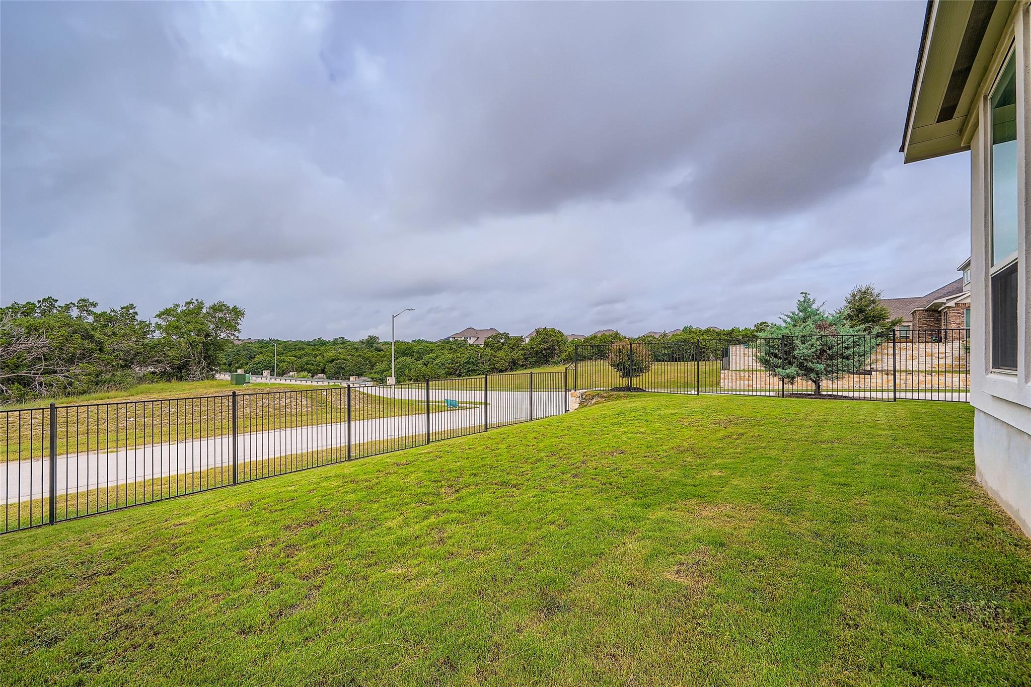 1020 Birchbrooke Dr, Leander, TX 78641