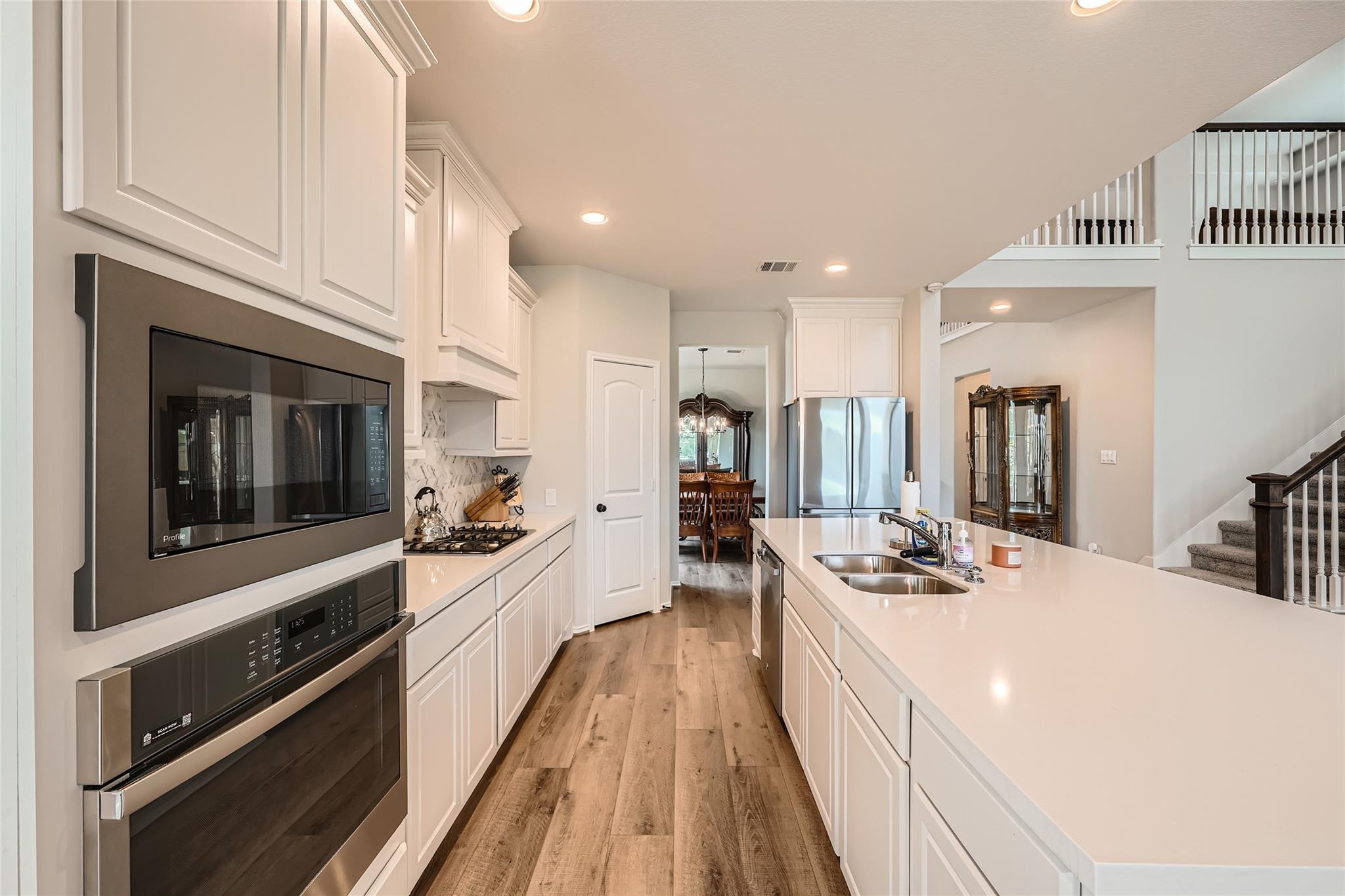 1020 Birchbrooke Dr, Leander, TX 78641