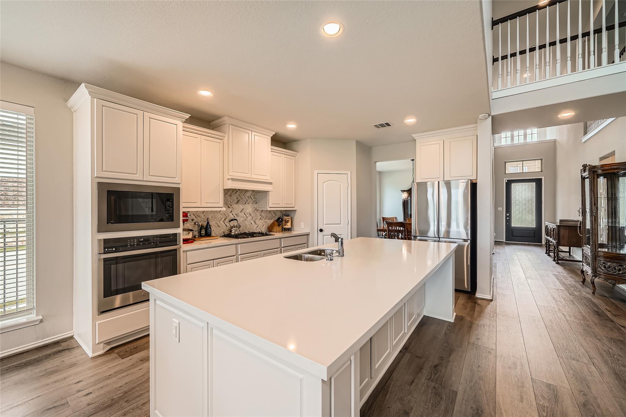 1020 Birchbrooke Dr, Leander, TX 78641