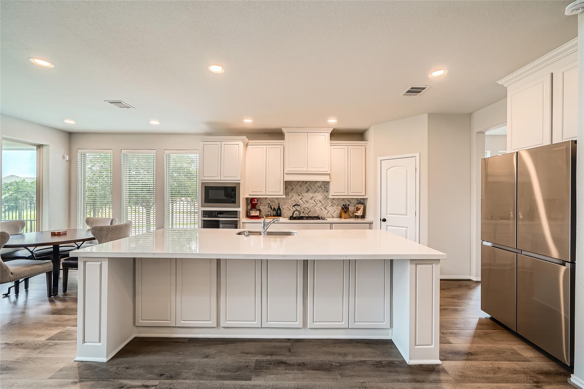 1020 Birchbrooke Dr, Leander, TX 78641
