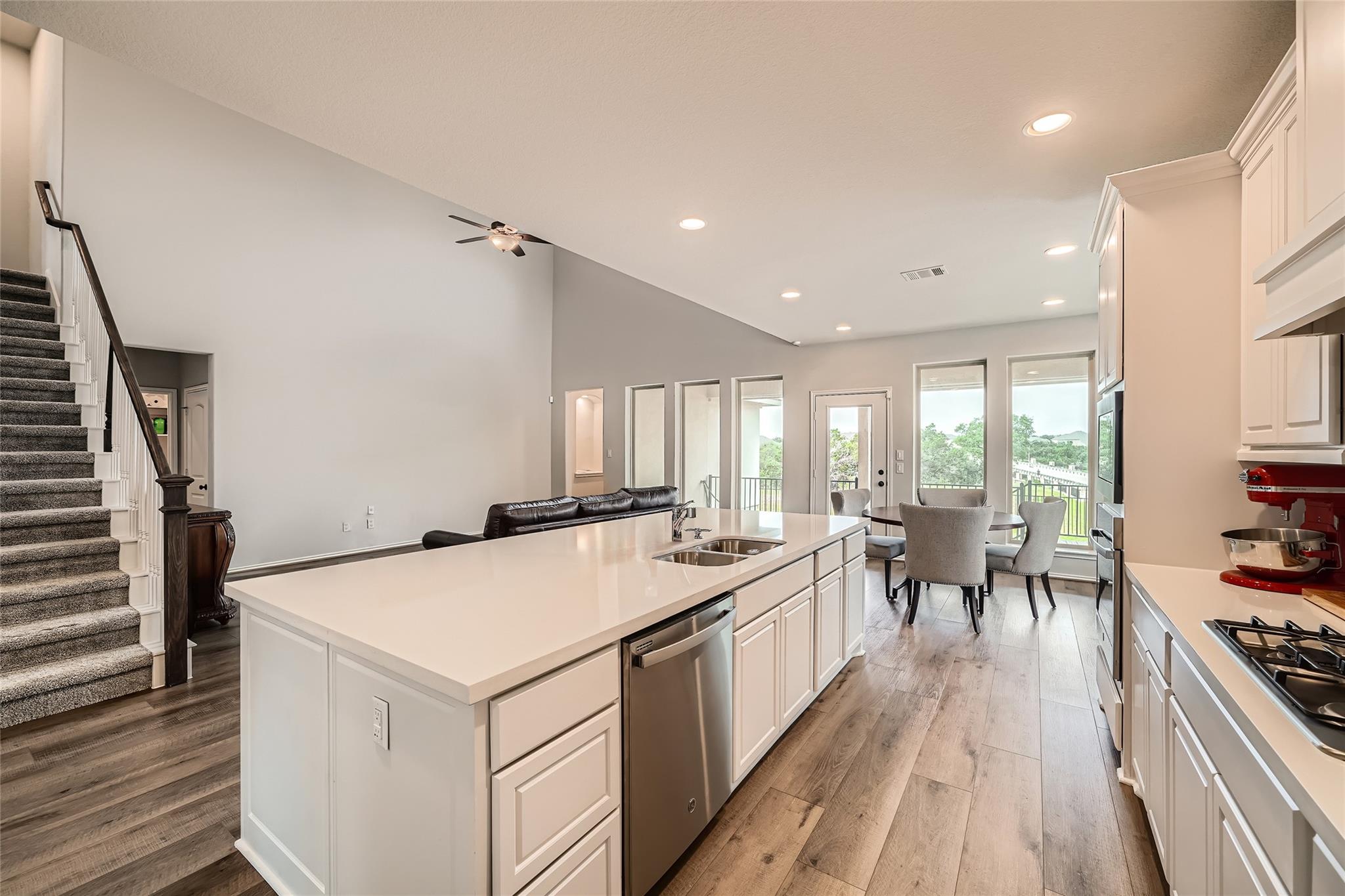 1020 Birchbrooke Dr, Leander, TX 78641