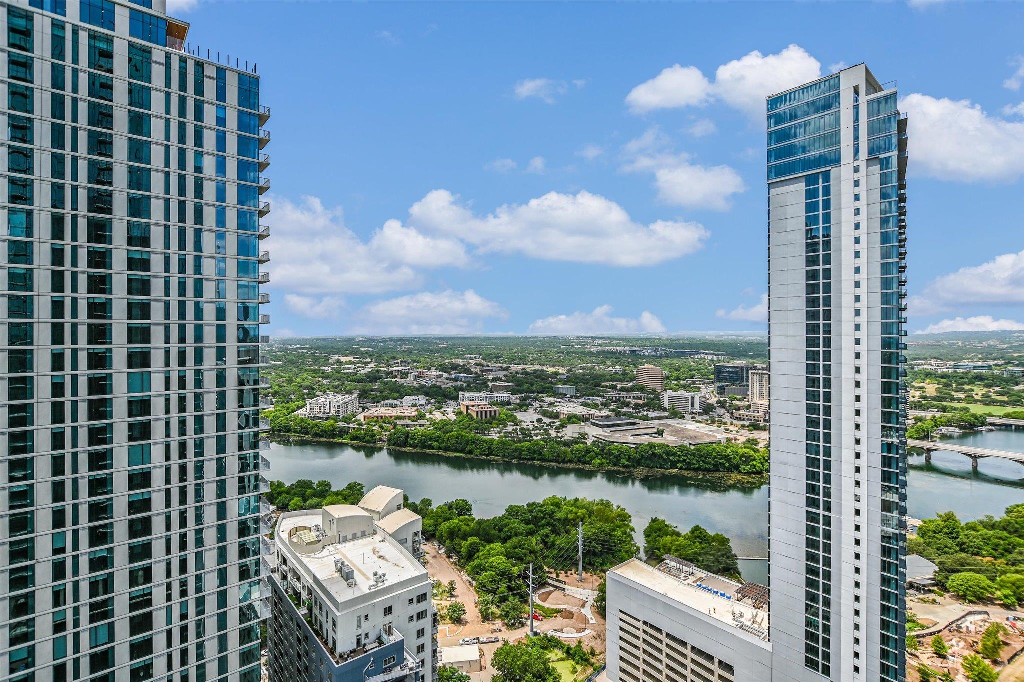 610 Davis St # 3502, Austin, TX 78701