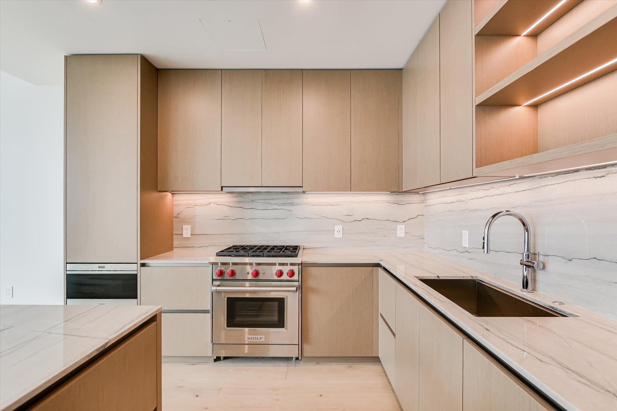 610 Davis St # 3502, Austin, TX 78701