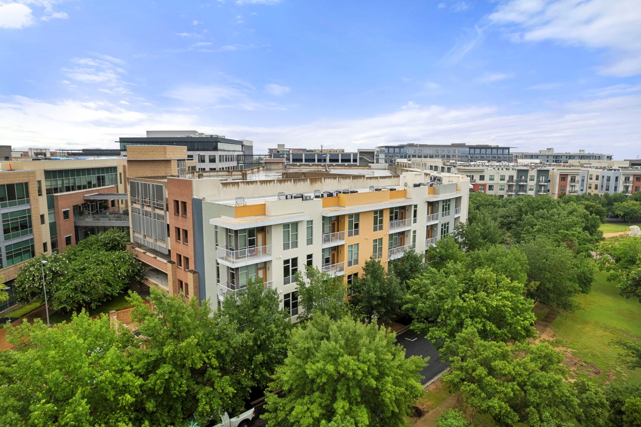 1320 Robert Browning St # 208, Austin, TX 78723