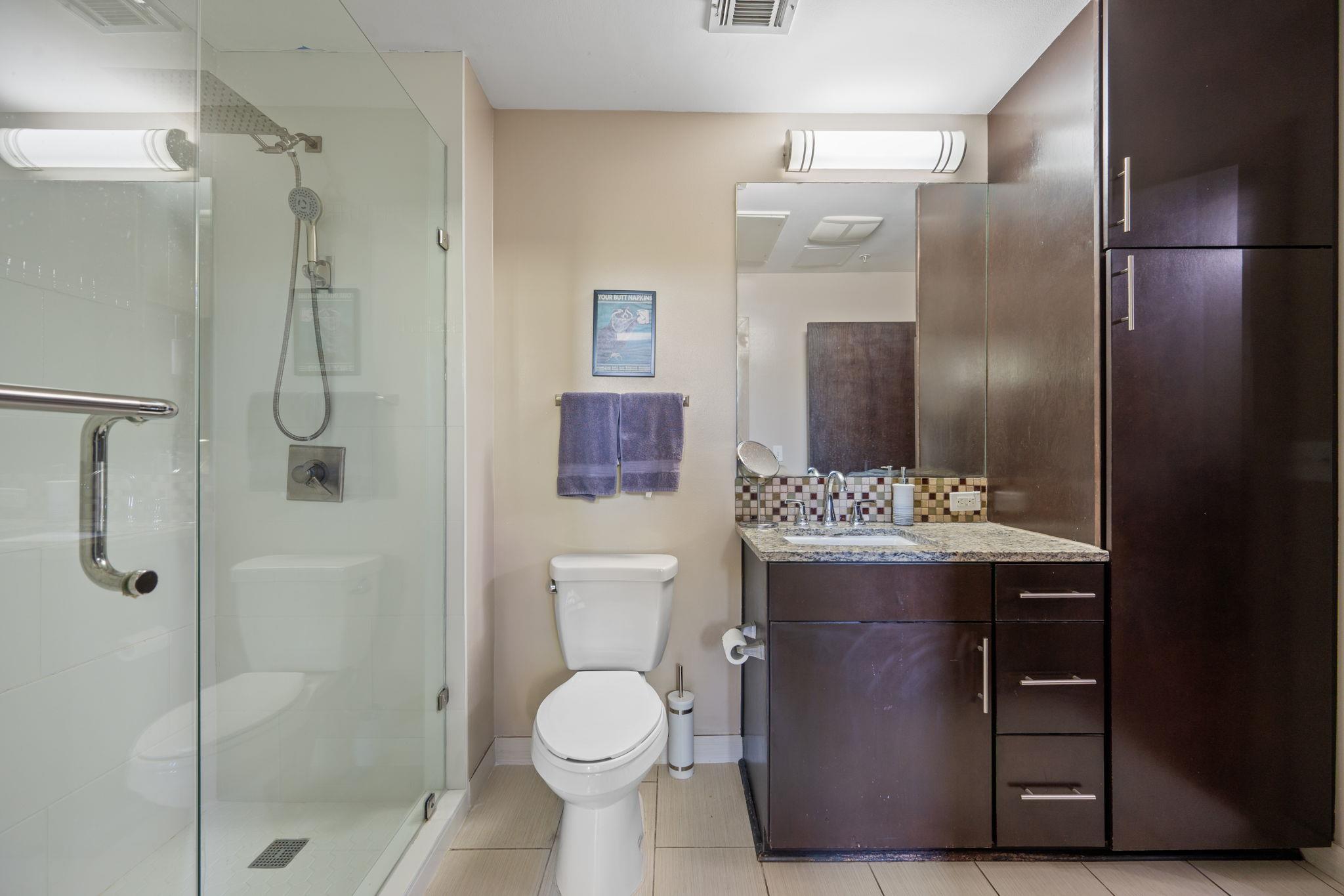 1320 Robert Browning St # 208, Austin, TX 78723