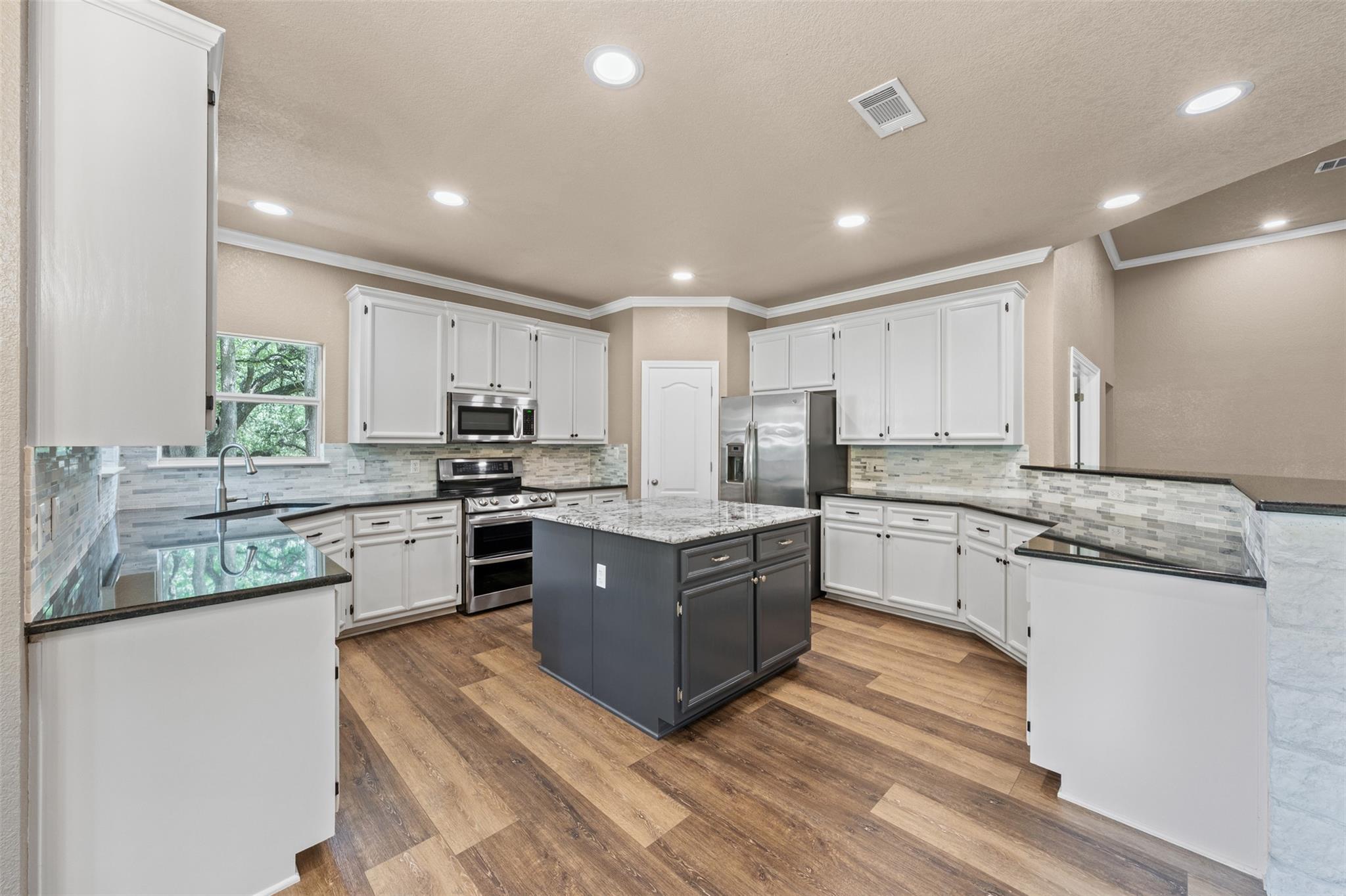 574 Rose Ln, Salado, TX 76571