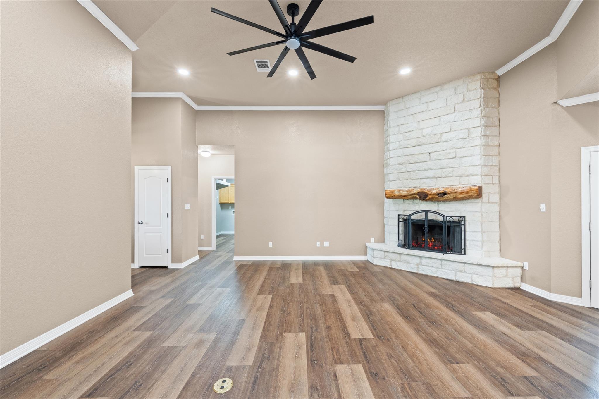 574 Rose Ln, Salado, TX 76571
