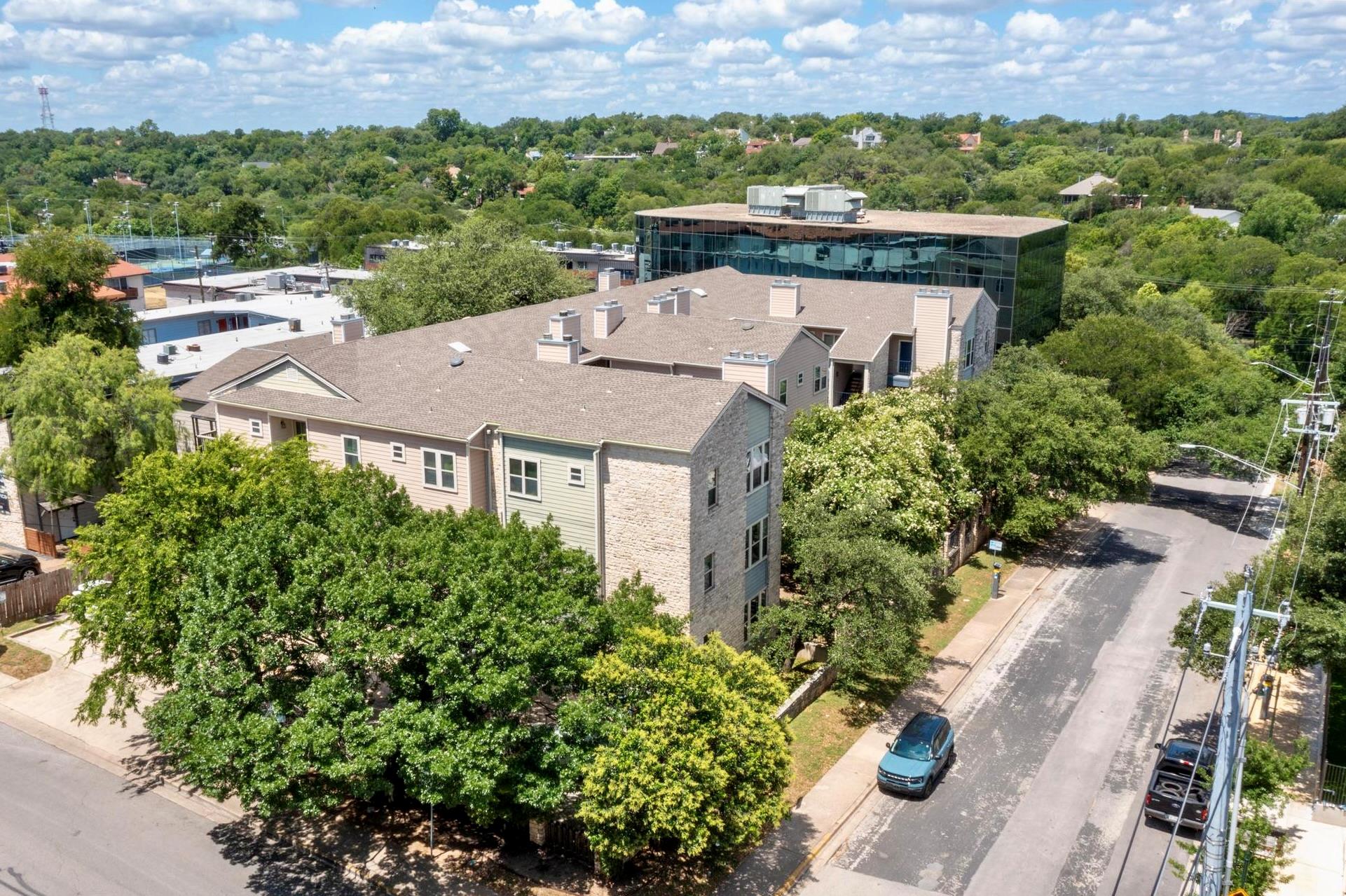 2414 Longview St # 102, Austin, TX 78705