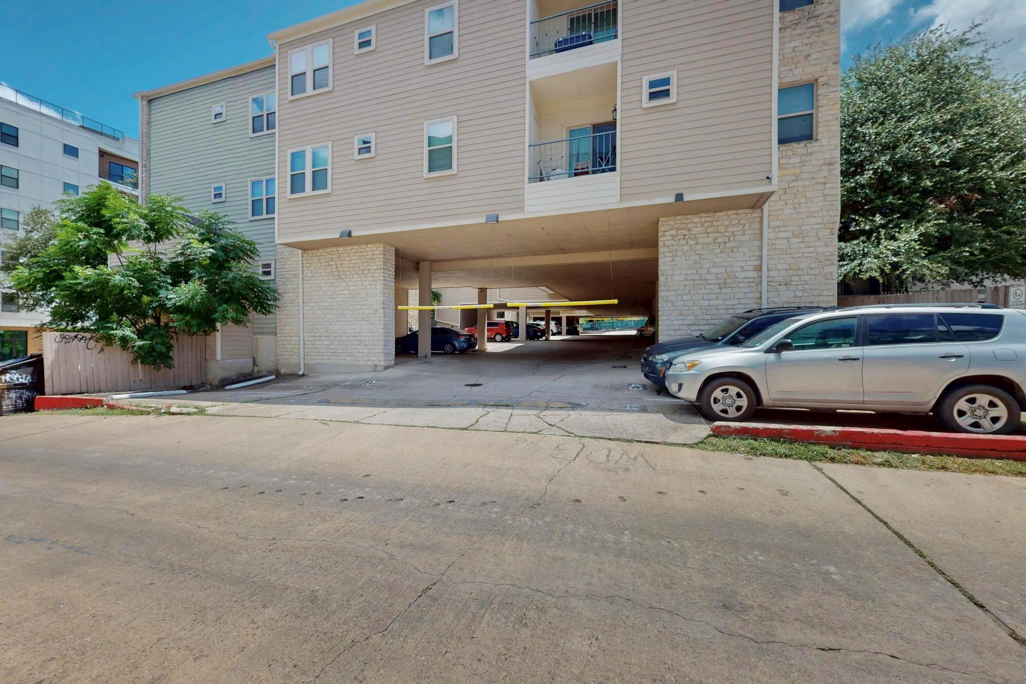 2414 Longview St # 102, Austin, TX 78705