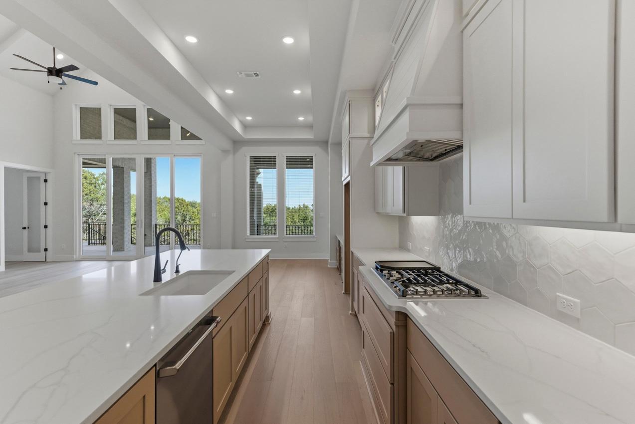 1125 Twisted Tarpley Ln, Georgetown, TX 78628