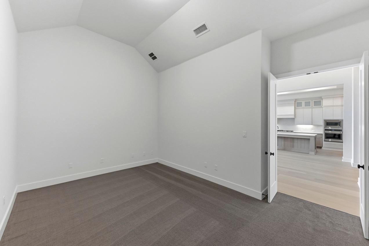 1125 Twisted Tarpley Ln, Georgetown, TX 78628